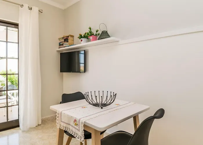 Akisol Sailor アパート ラゴス